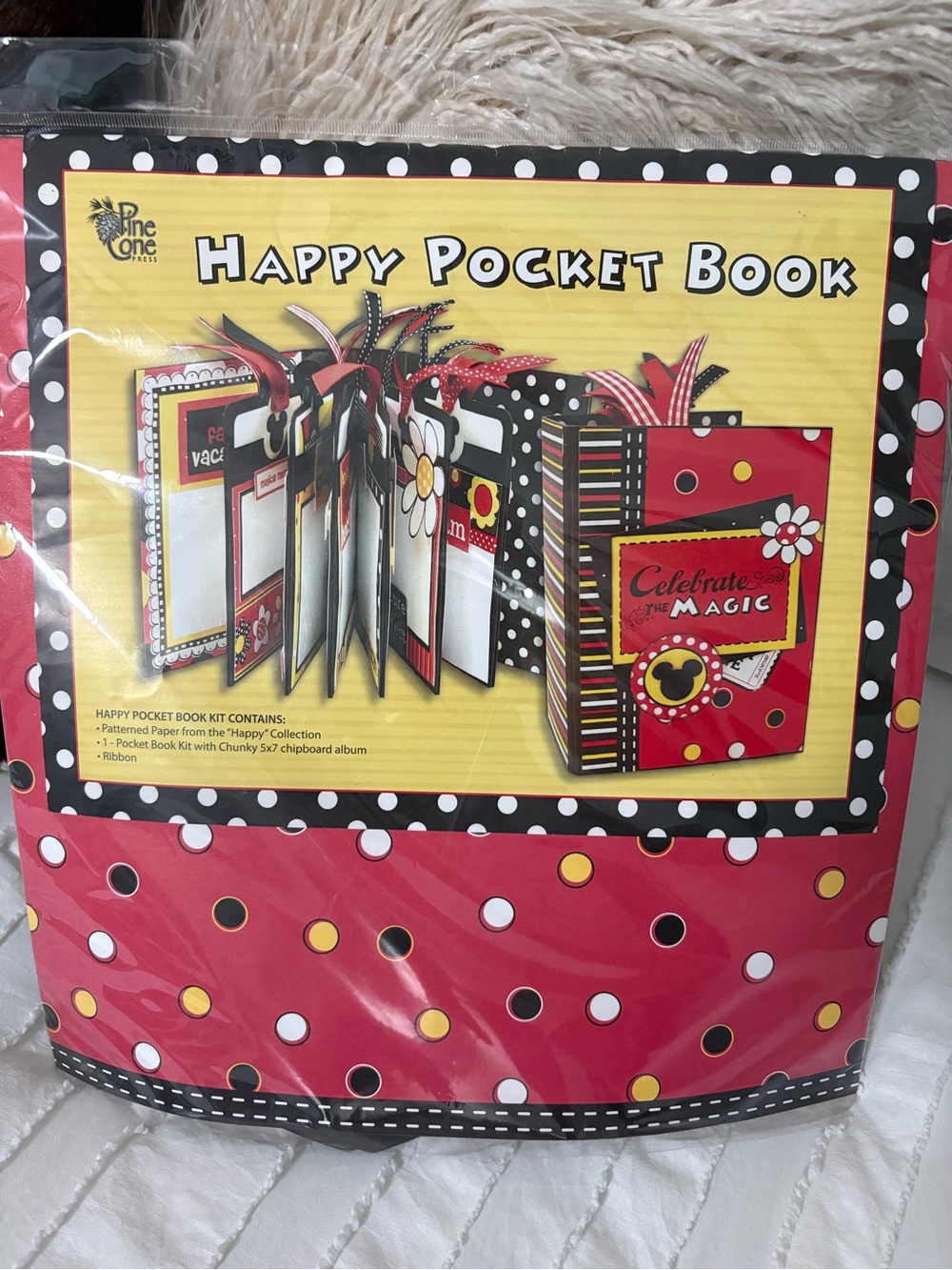 Happy Pocket Book Kit – Disney Red Polka Dot Party Album